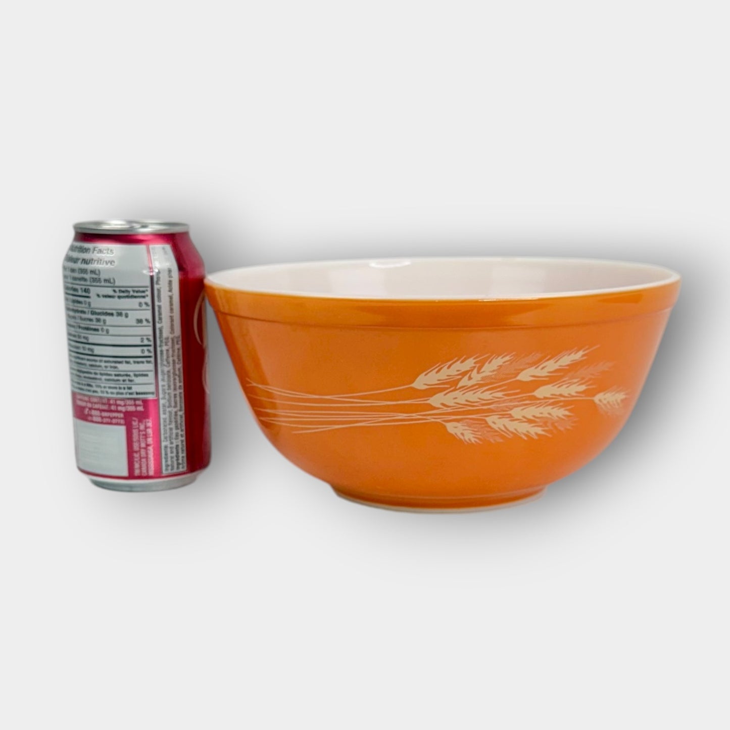 Pyrex Wheat 403 Bowl