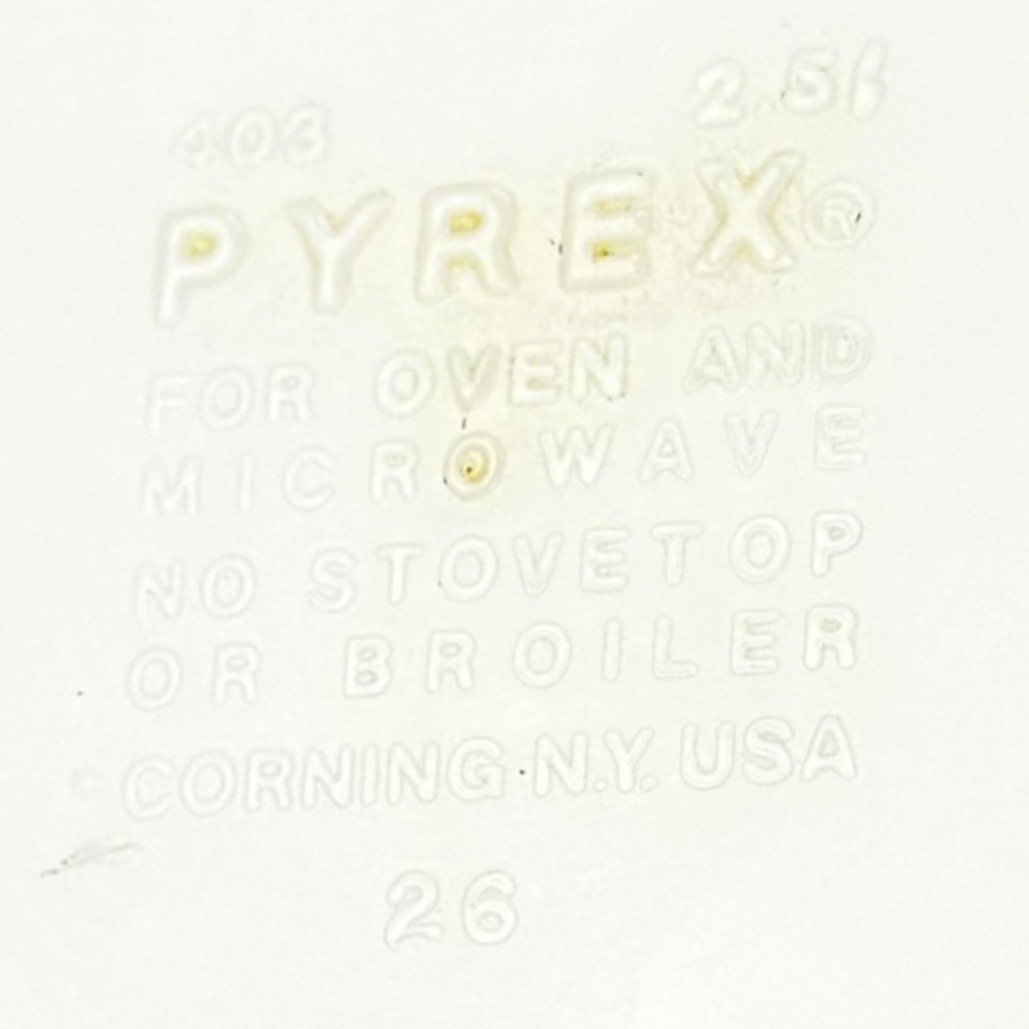 Pyrex Wheat 403 Bowl
