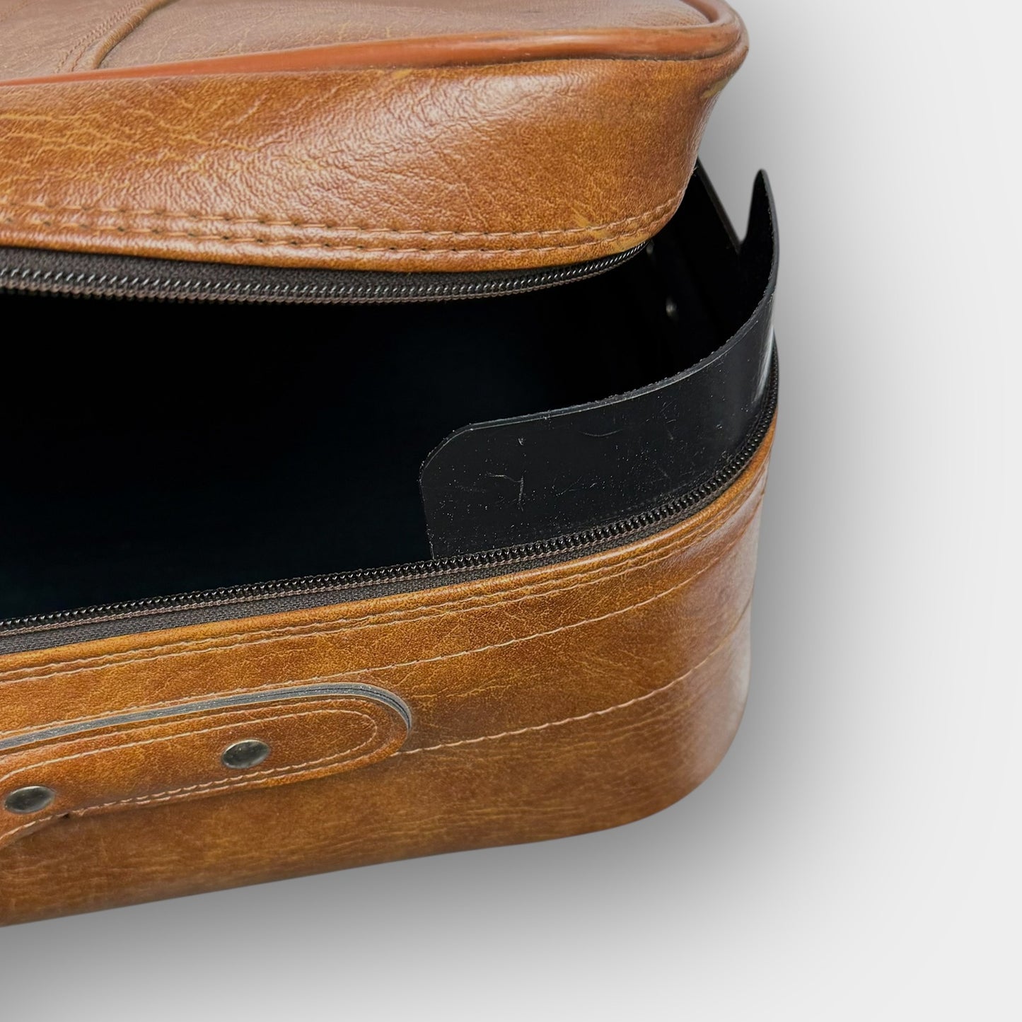 Jet Stream vintage vinyl suitcase
