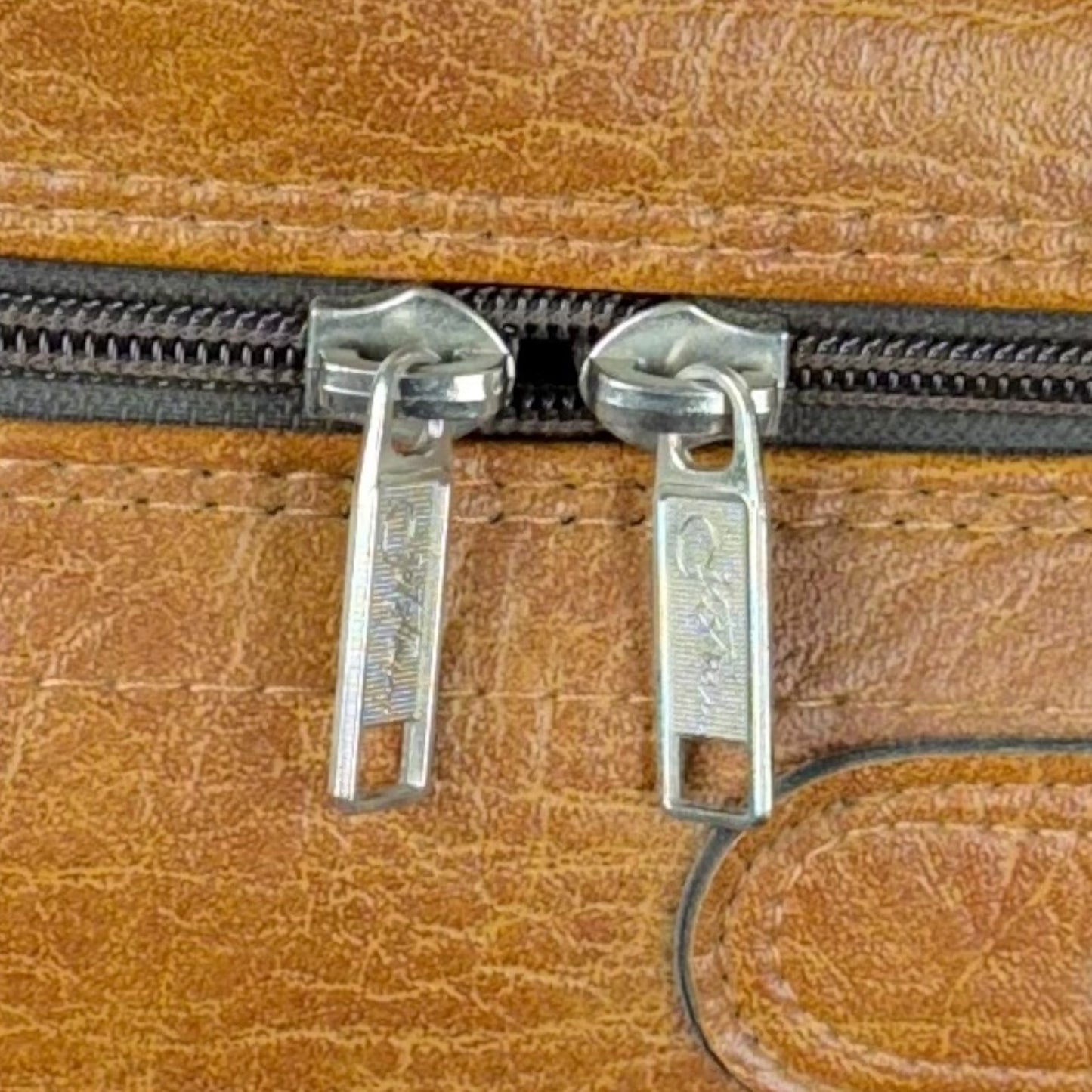 Jet Stream vintage vinyl suitcase