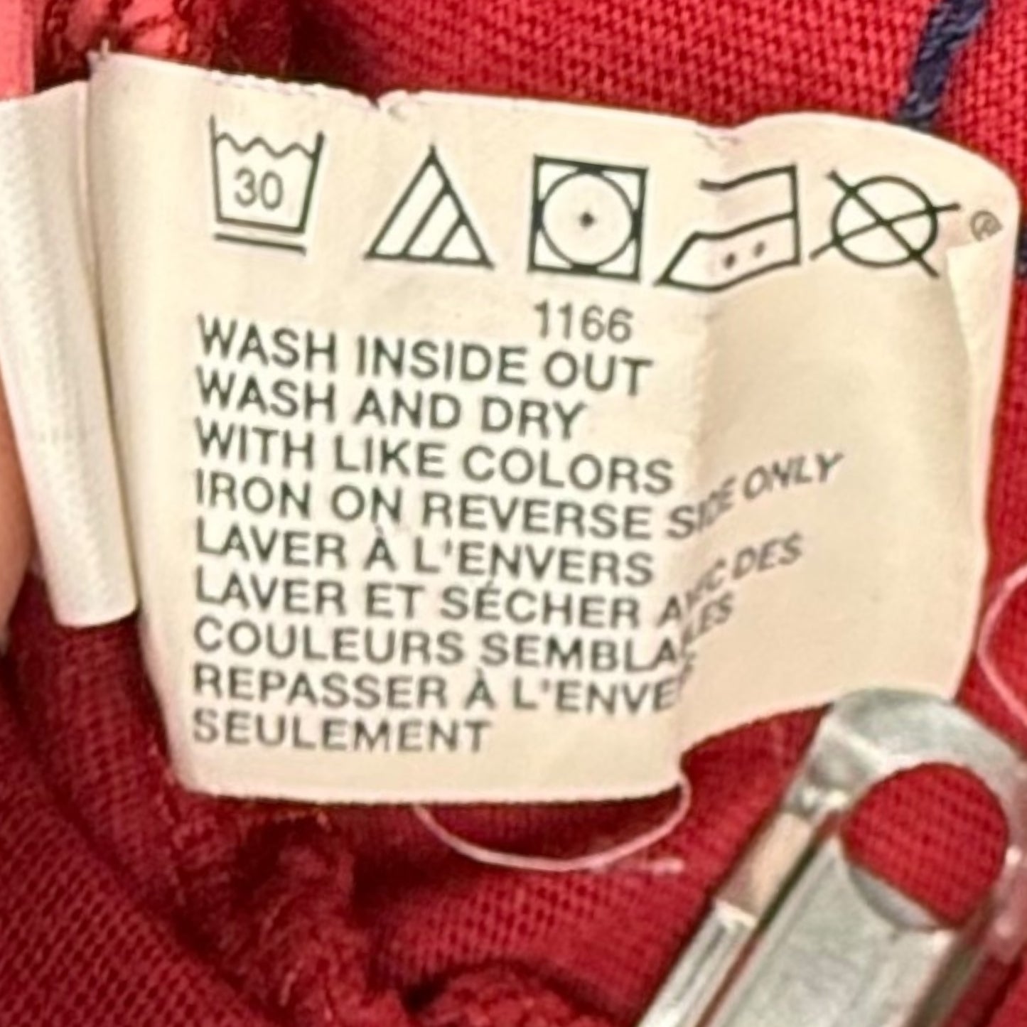 GAP v-neck tee