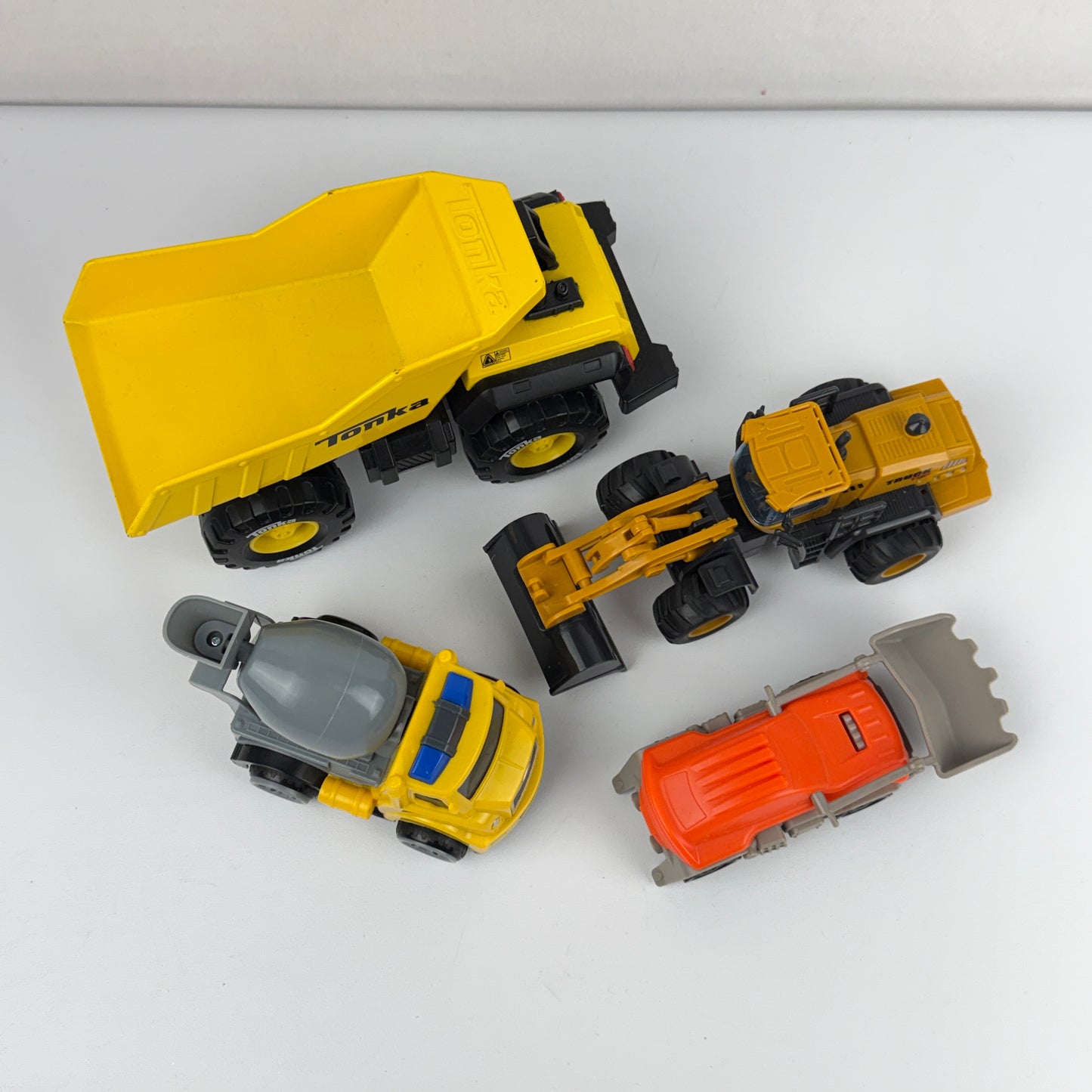 Tonka Mighty Dump Truck Set