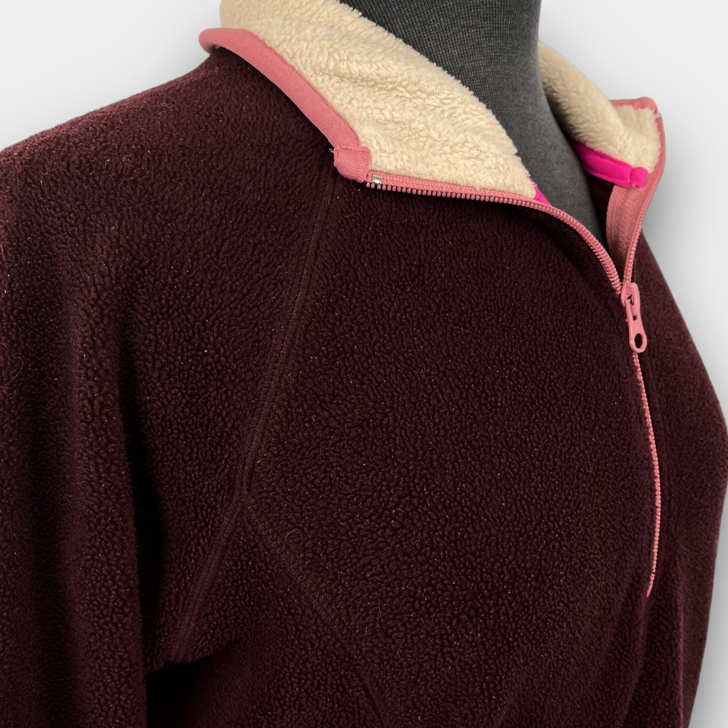 Jalouze fleece pullover