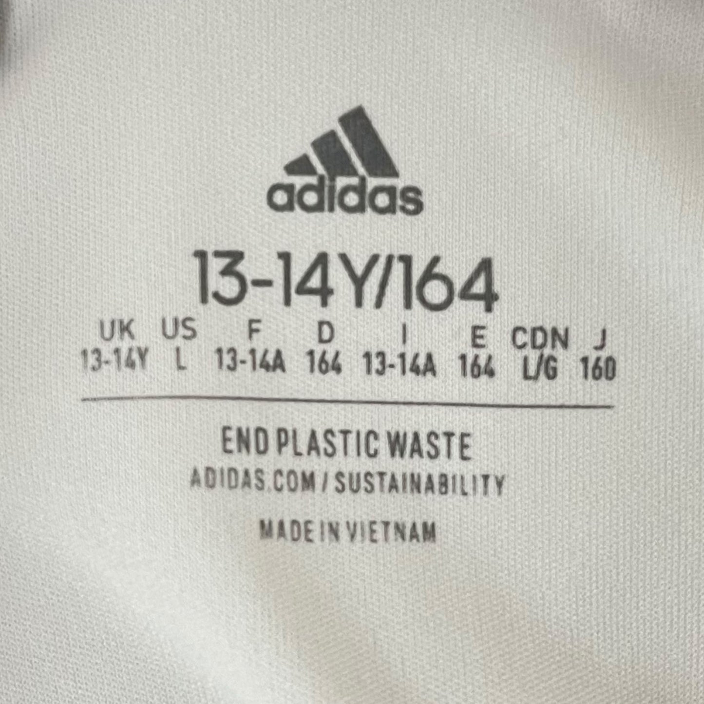 Adidas top