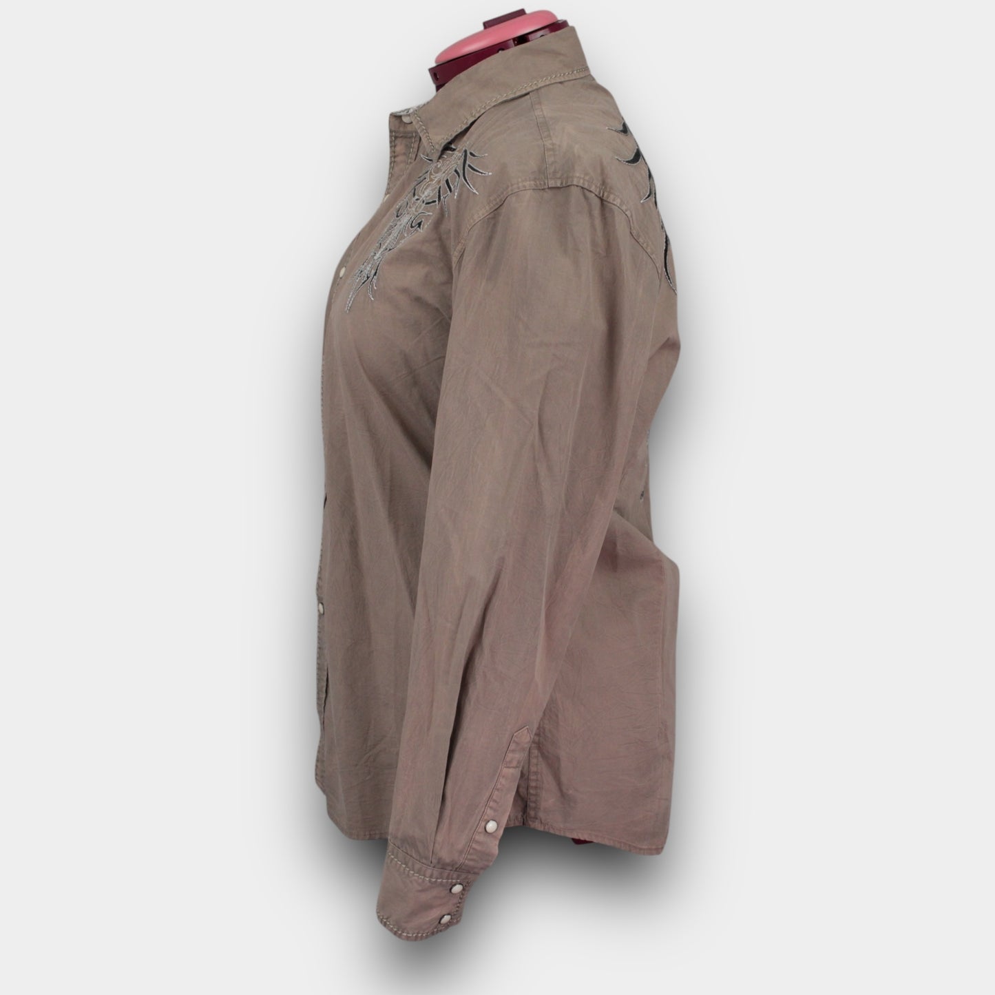 Cowboy Legend snap shirt (NWT)