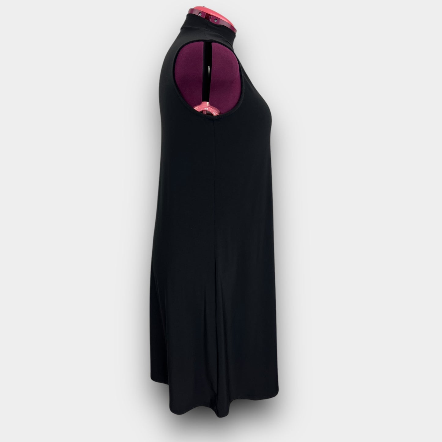 Laura Plus shift dress