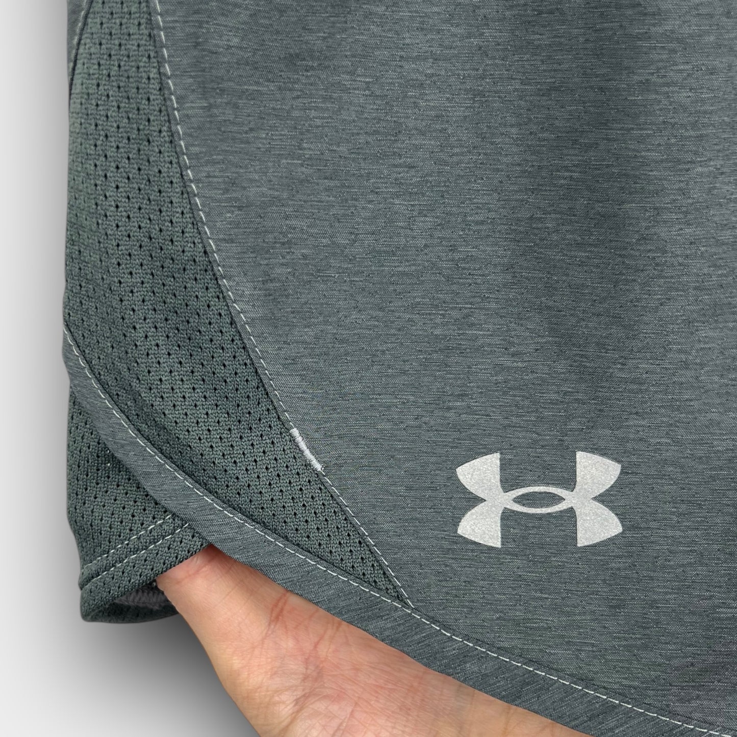 Under Armour loose short