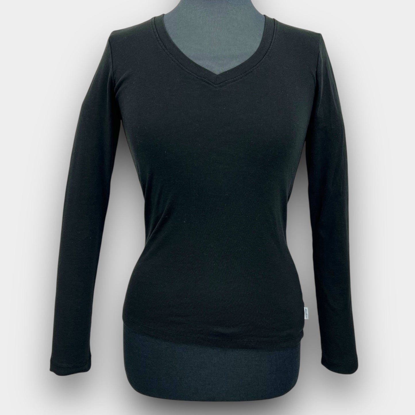 Eddie Bauer long sleeve t-shirt
