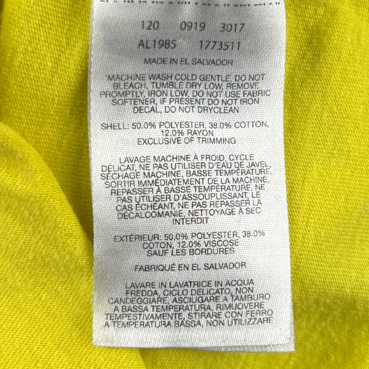 Columbia t-shirt