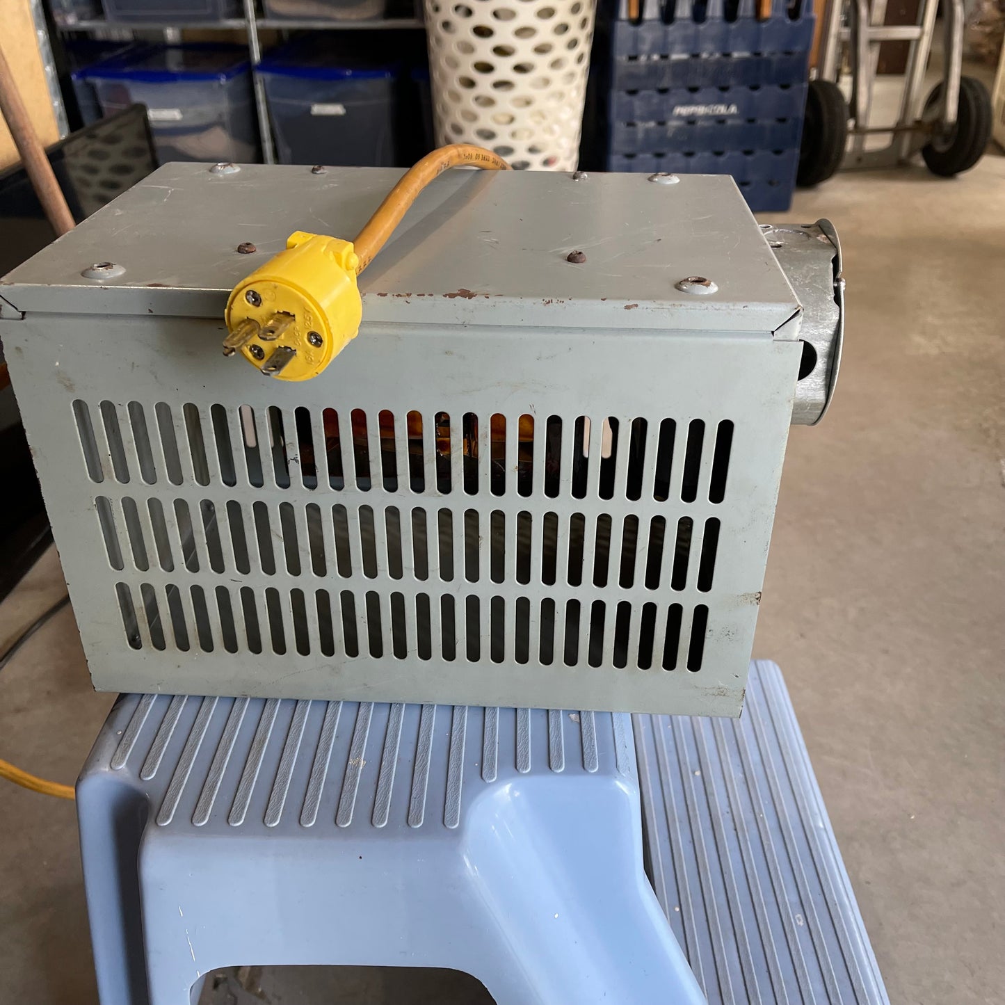 HydroSun parabolic reflector with ballast and bulb