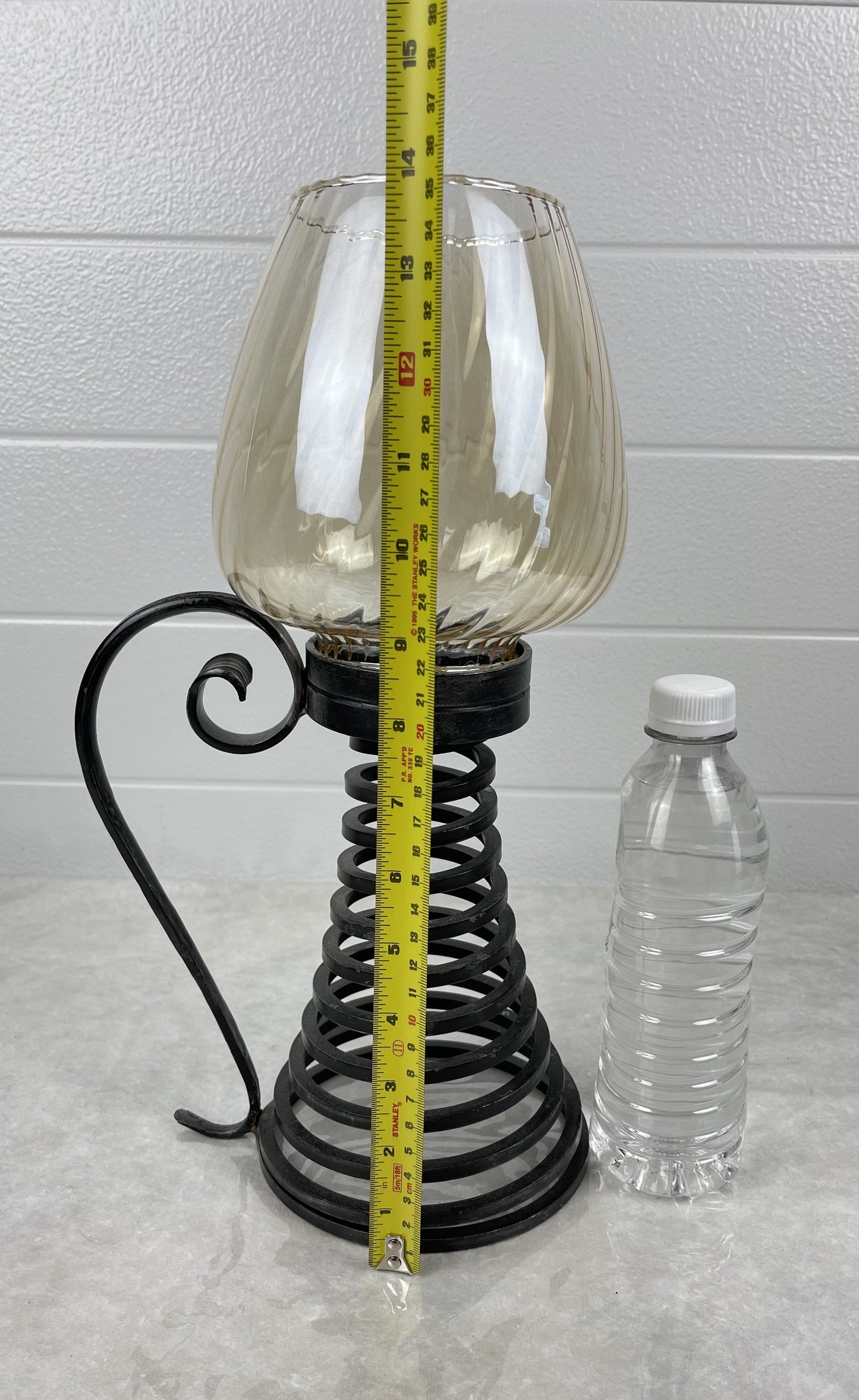 Candle holder