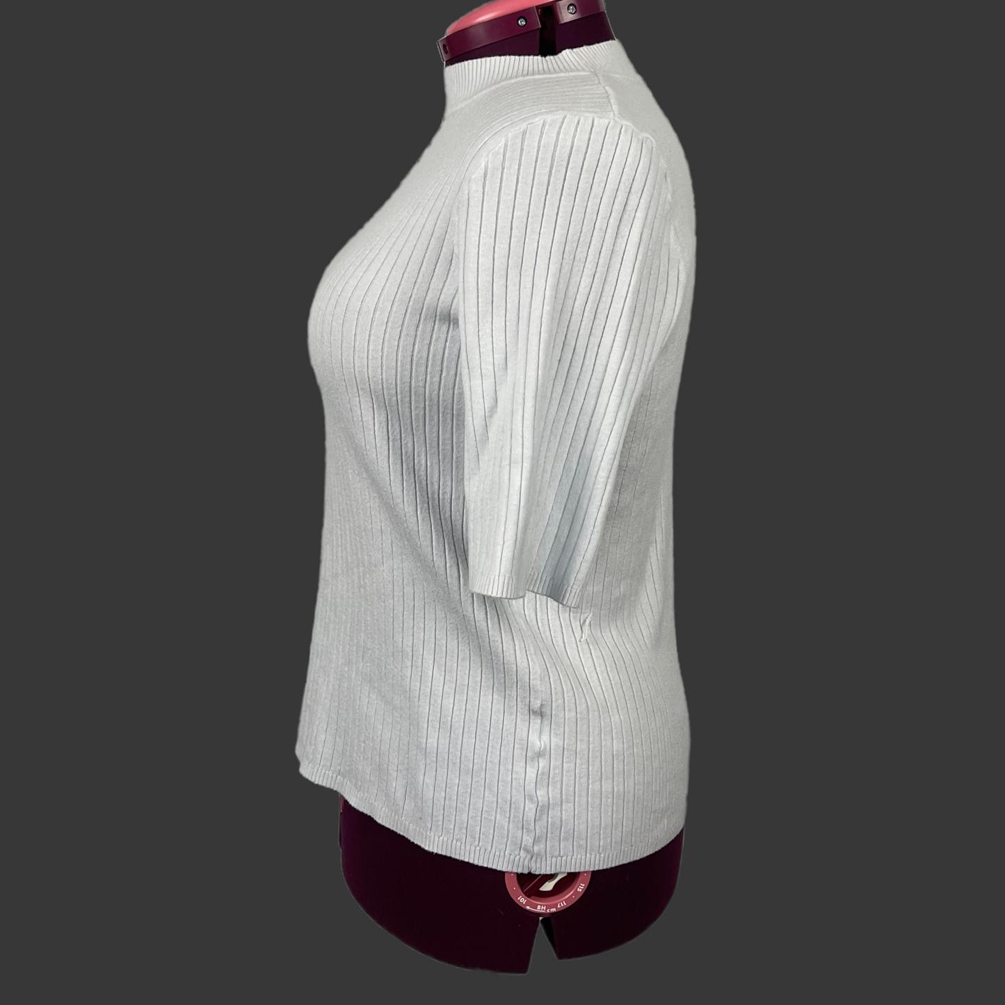 Ricki's light sweater