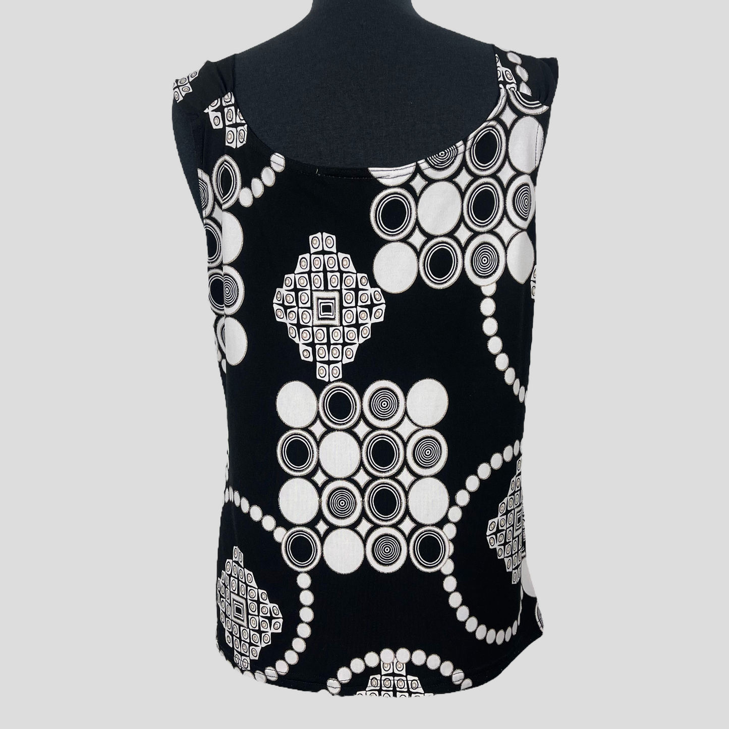 lanalee sleeveless blouse