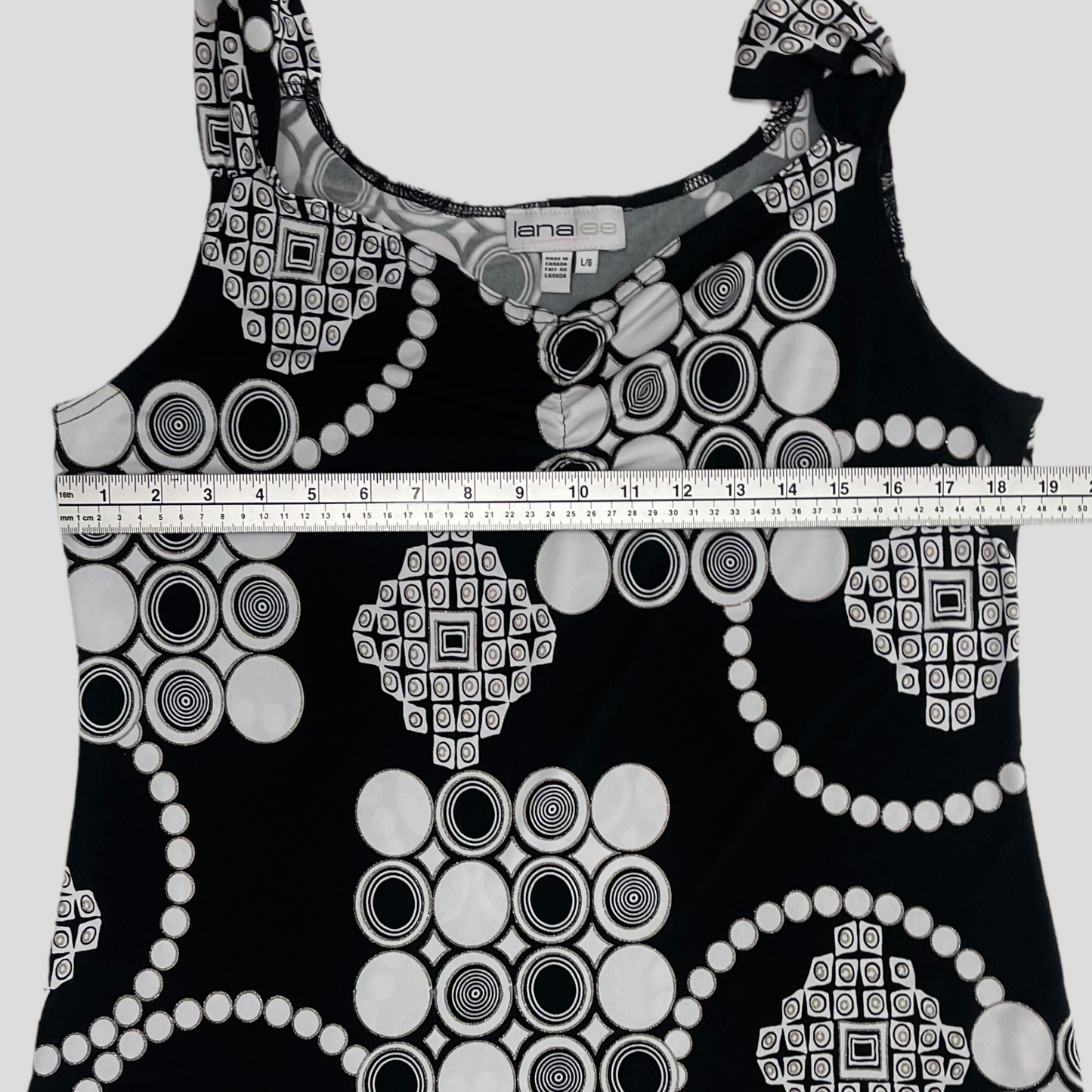 lanalee sleeveless blouse