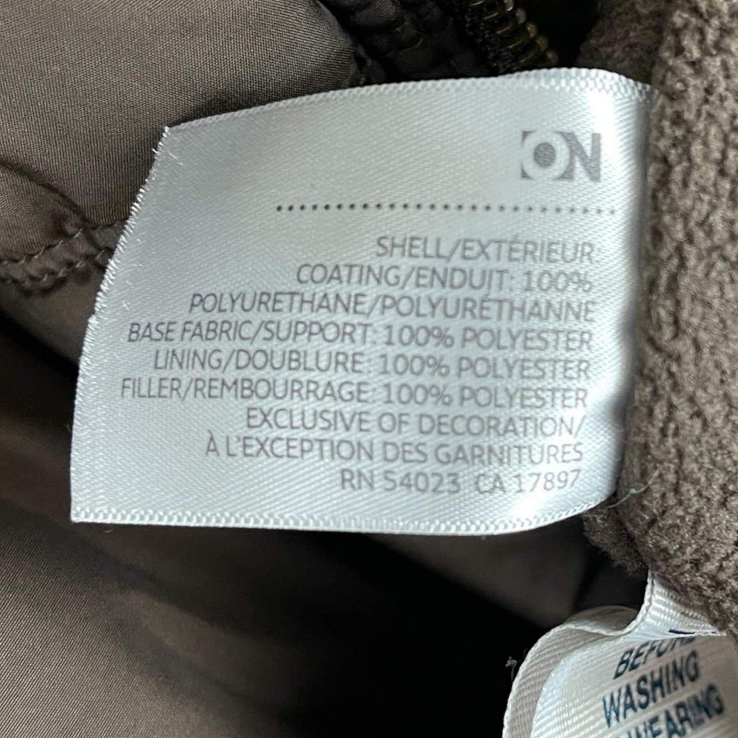 Old Navy puffer winter coat (XL)