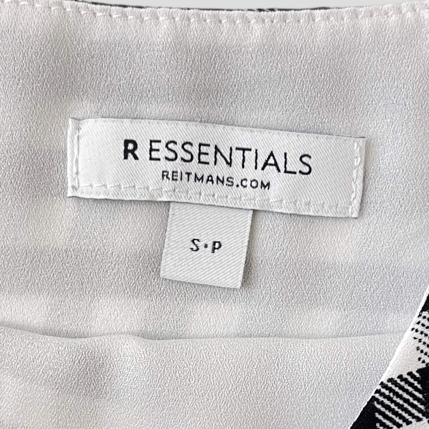 Reitmans Essentials camisole