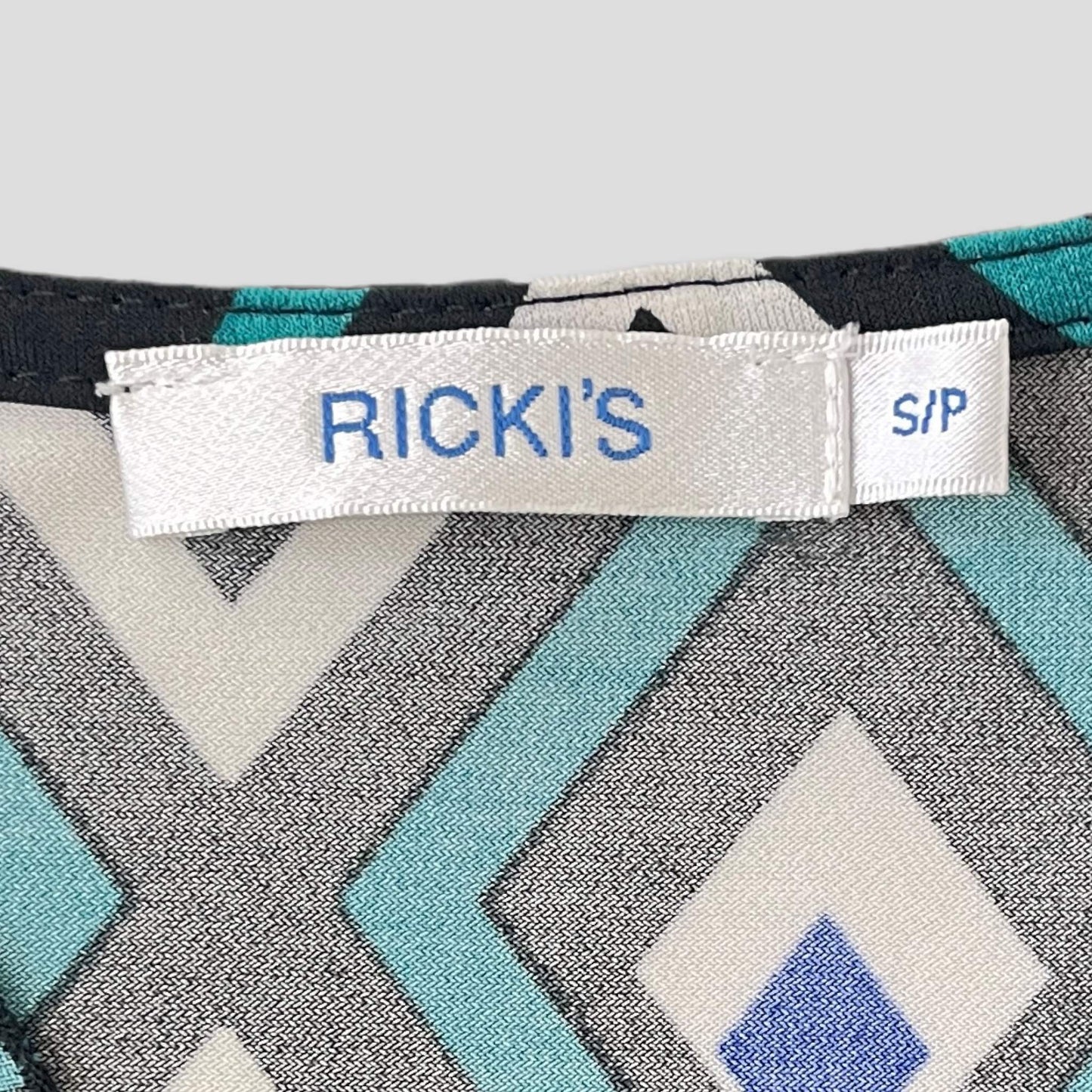 Ricki's sleeveless blouse