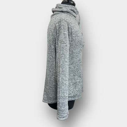 Old Navy sweater