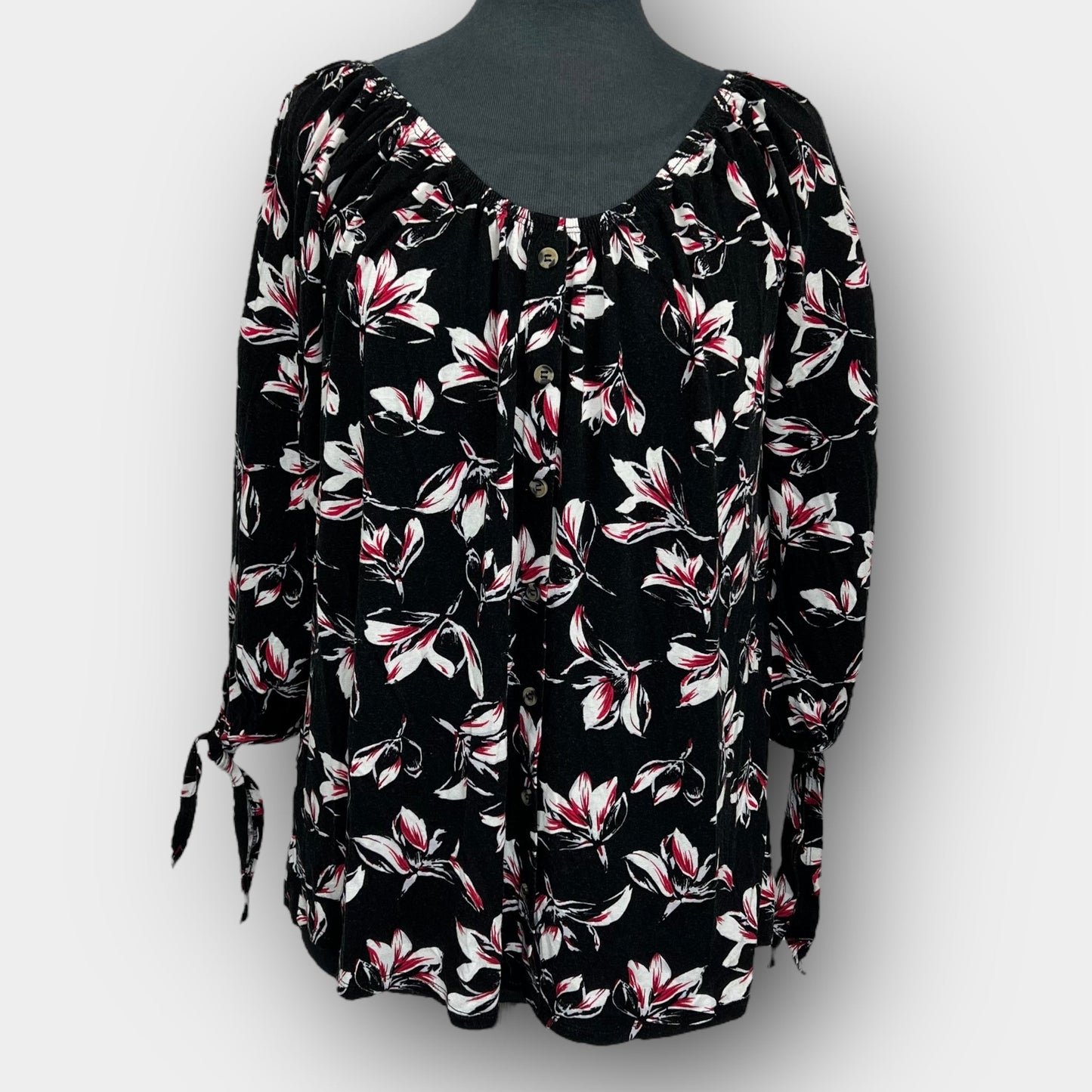 Lily Morgan top