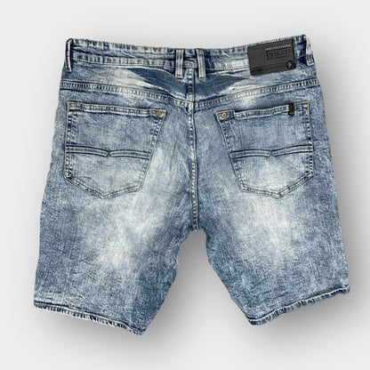 Buffalo distressed denim short