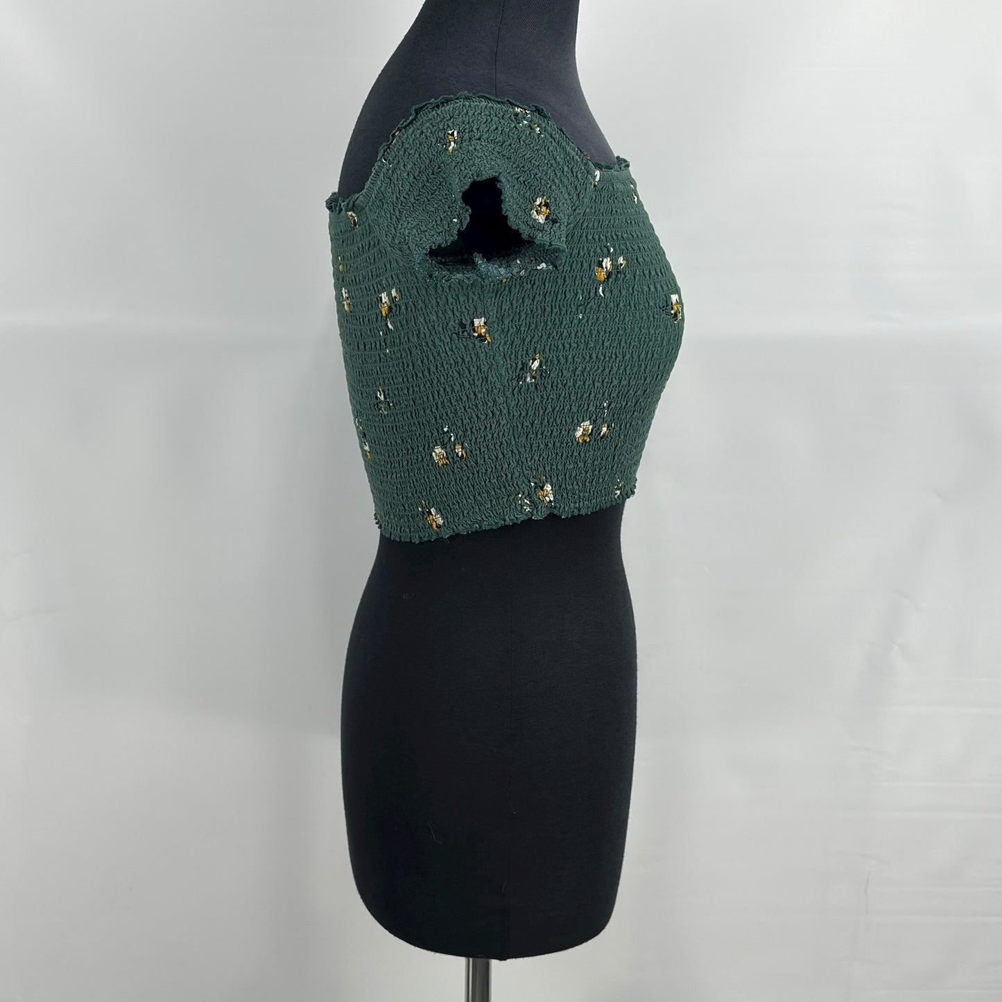 Abercrombie smocked crop top