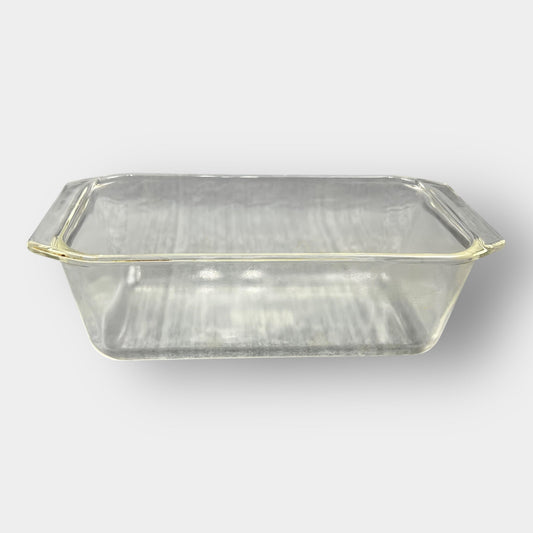 Pyrex baking dish