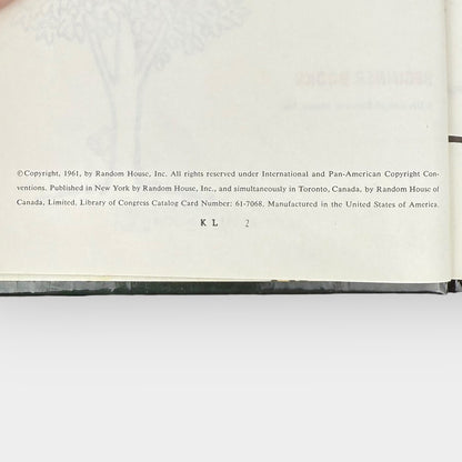 Ten Apples Up On Top book