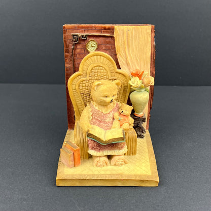 Bear bookend