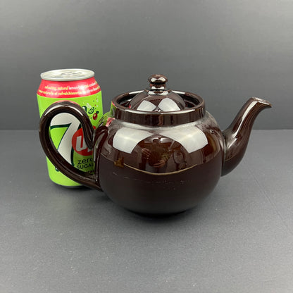 Ceramic teapot