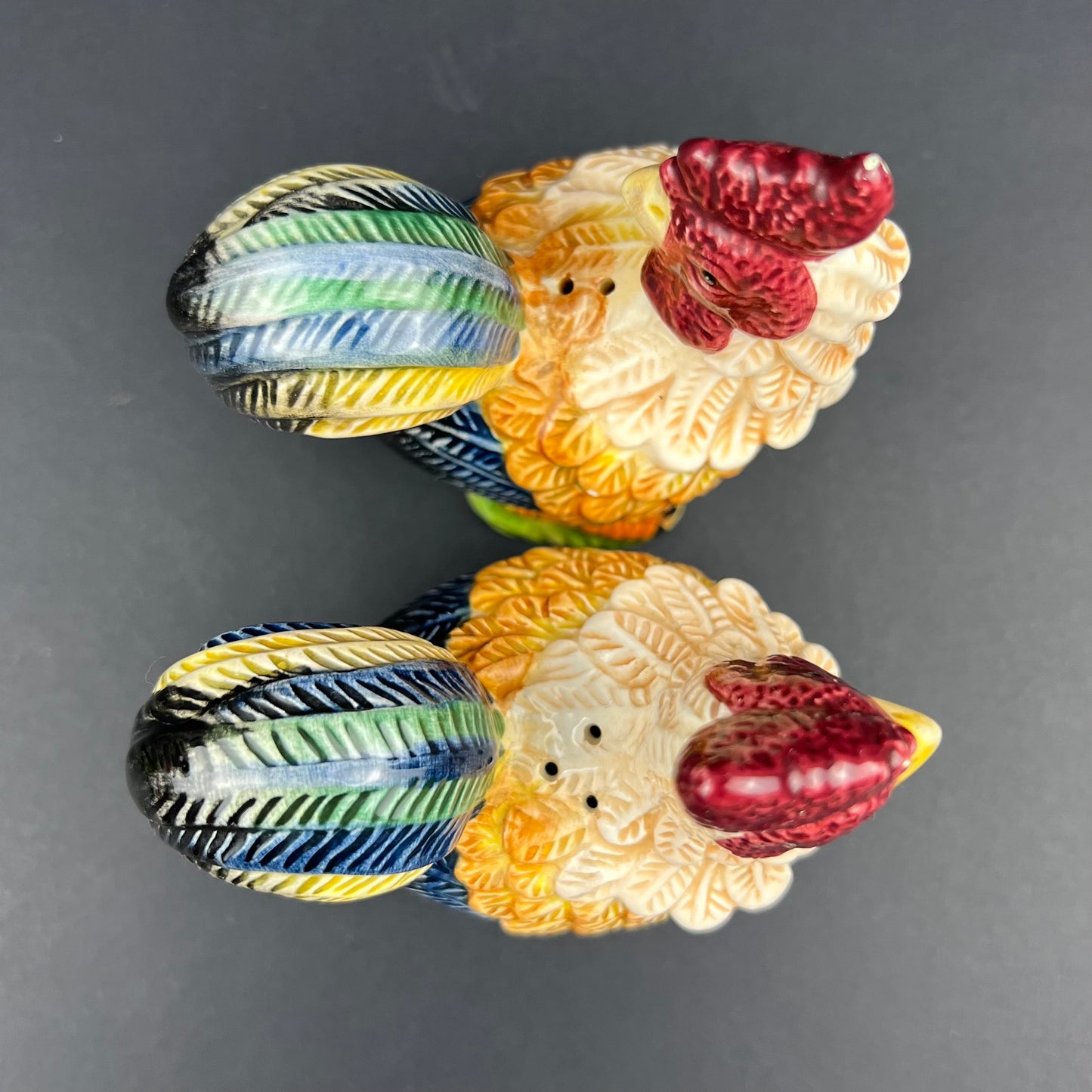 Rooster salt and pepper shakers