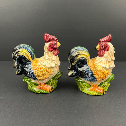 Rooster salt and pepper shakers