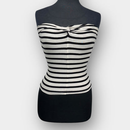 Garage striped bandeau