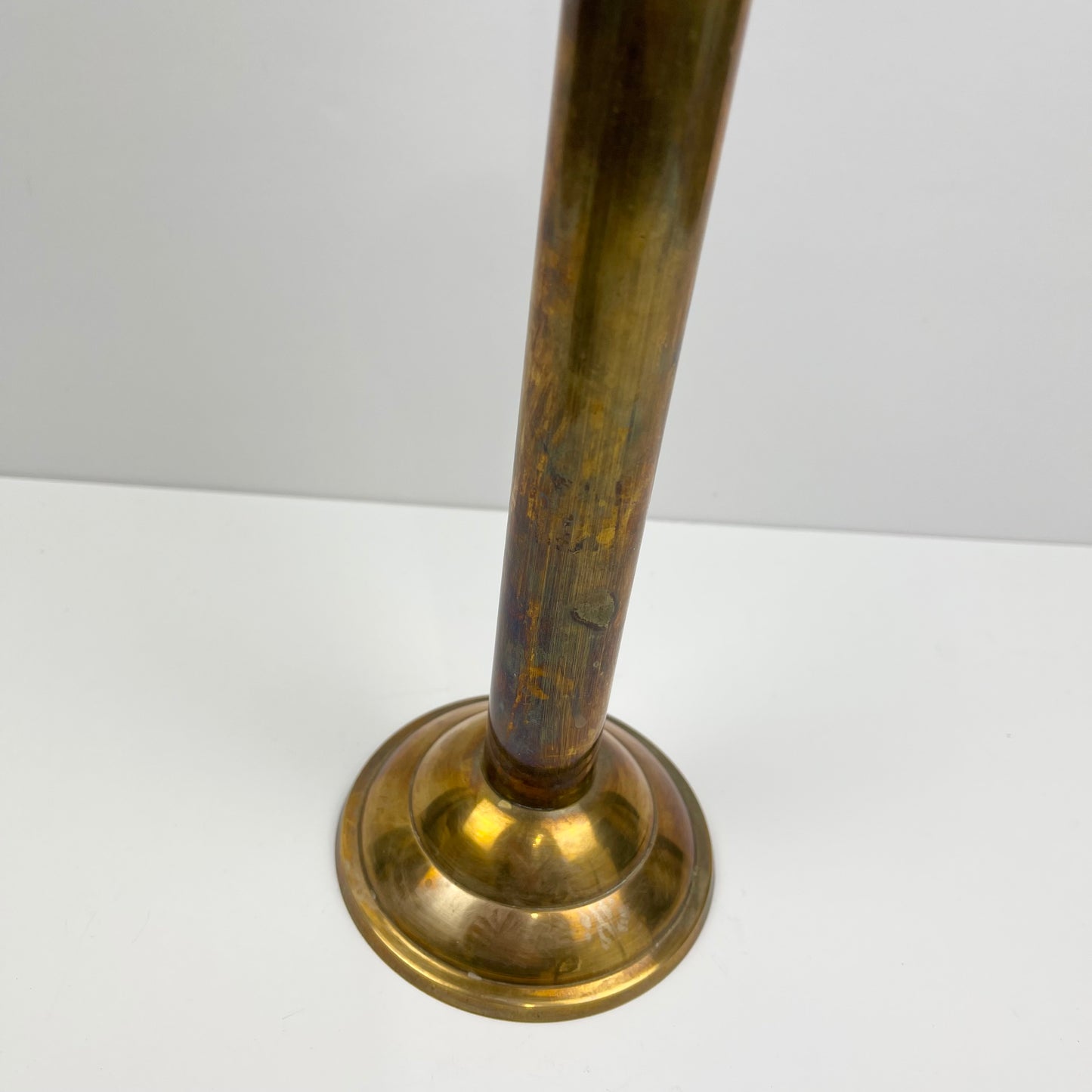 Brass tealight lamp