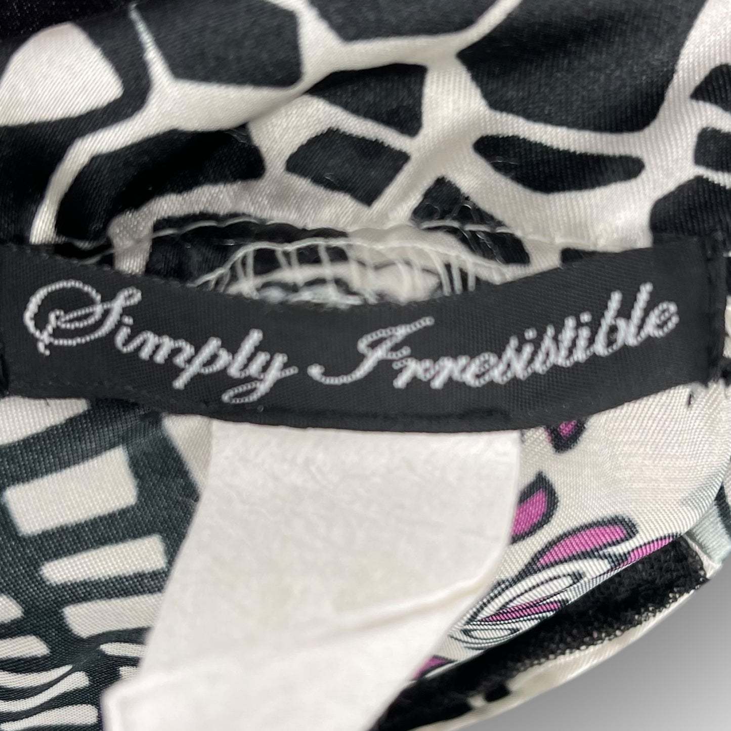 Simply Irresistible sleeveless blouse