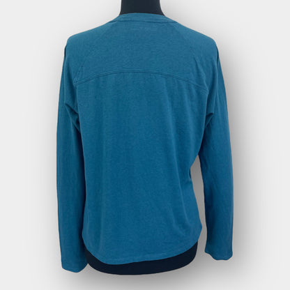 Under Armour t-shirt