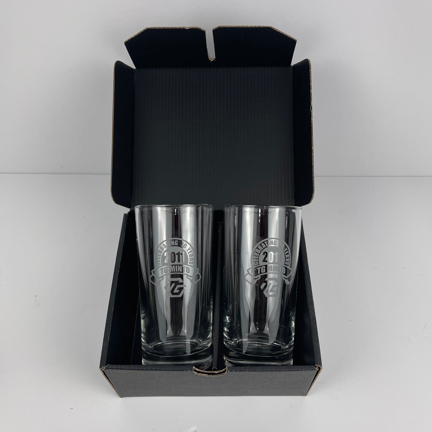 2011 TG Minto boxed glasses