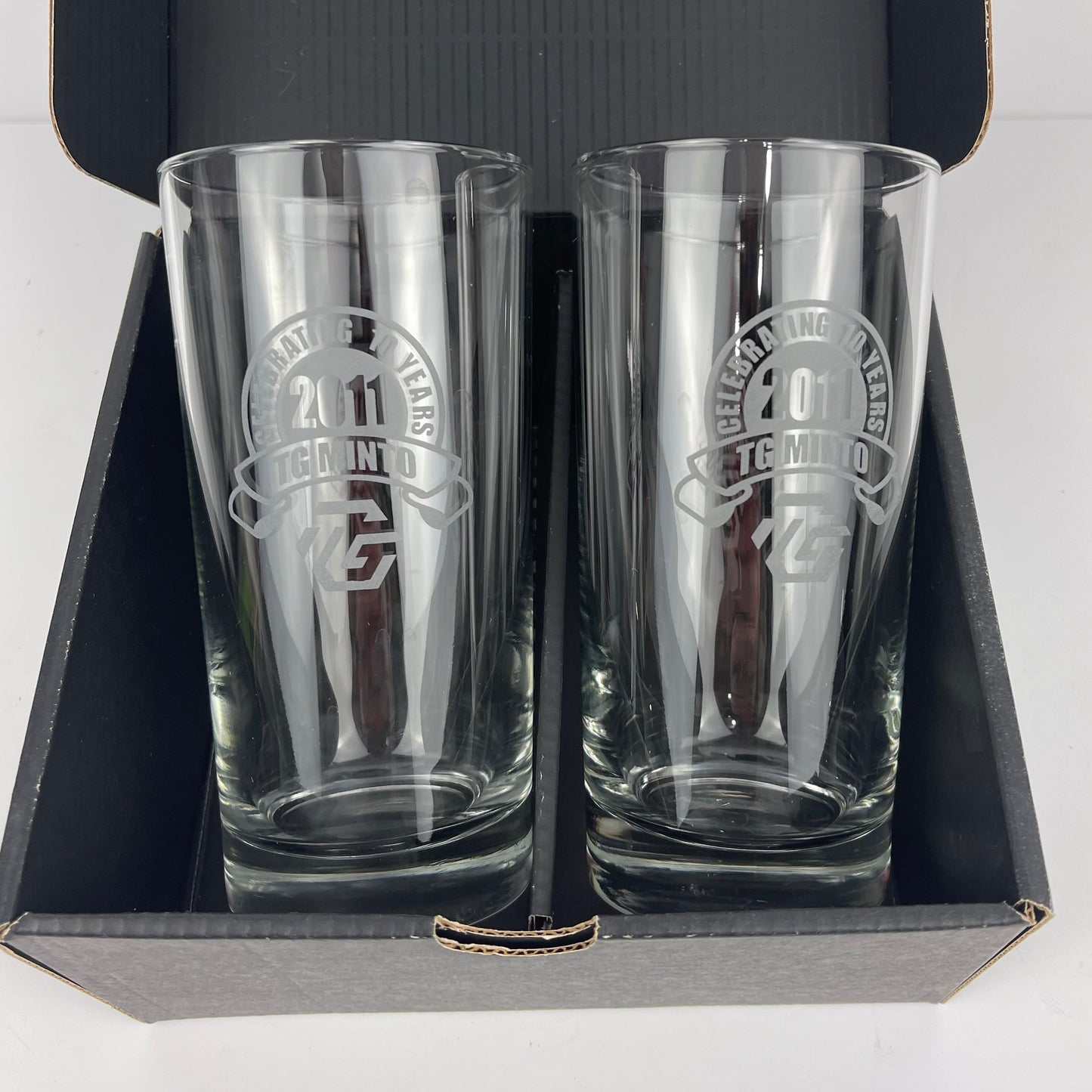2011 TG Minto boxed glasses