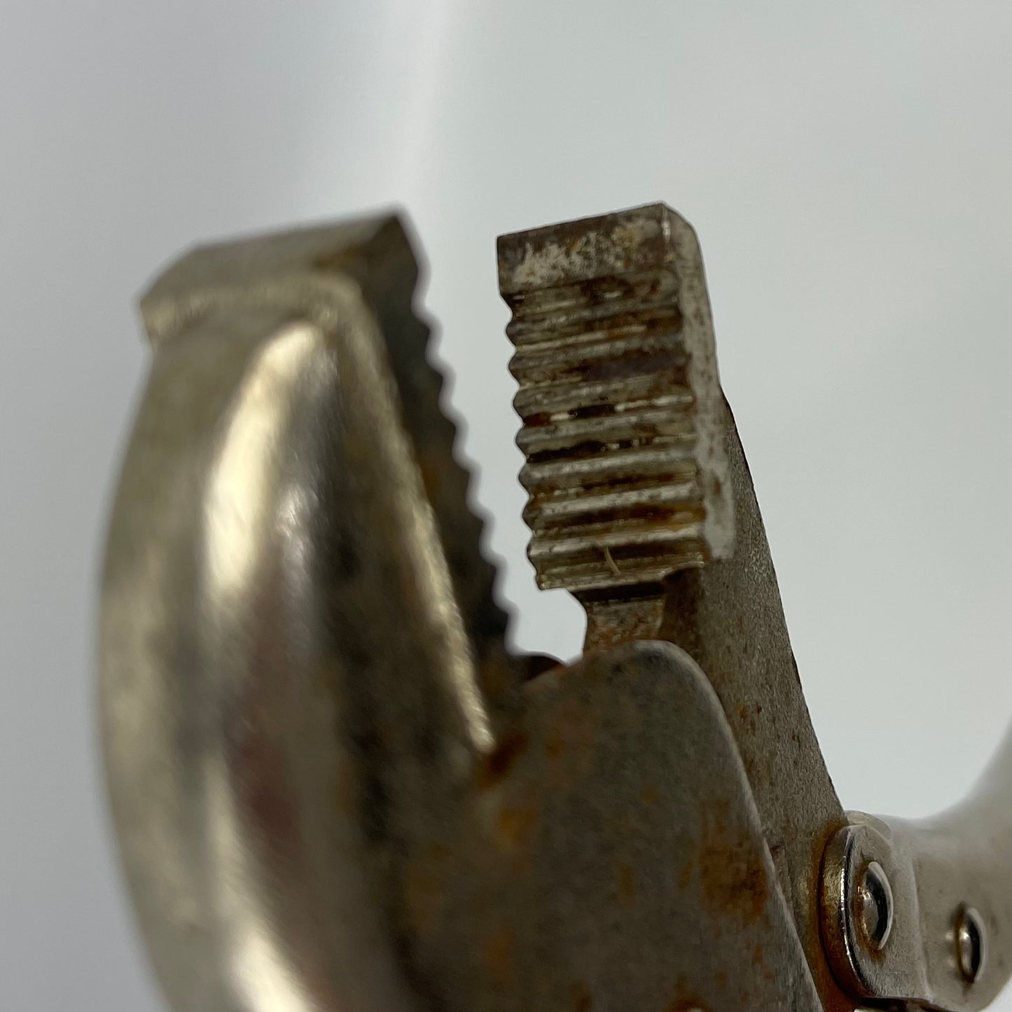 Petersen/DeWitt Vise-Grip 10R