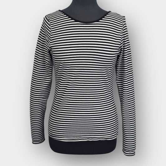 H&M scoop neck top