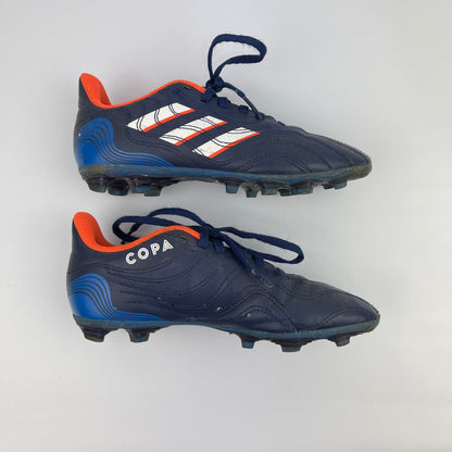 Adidas soccer shoes (2)