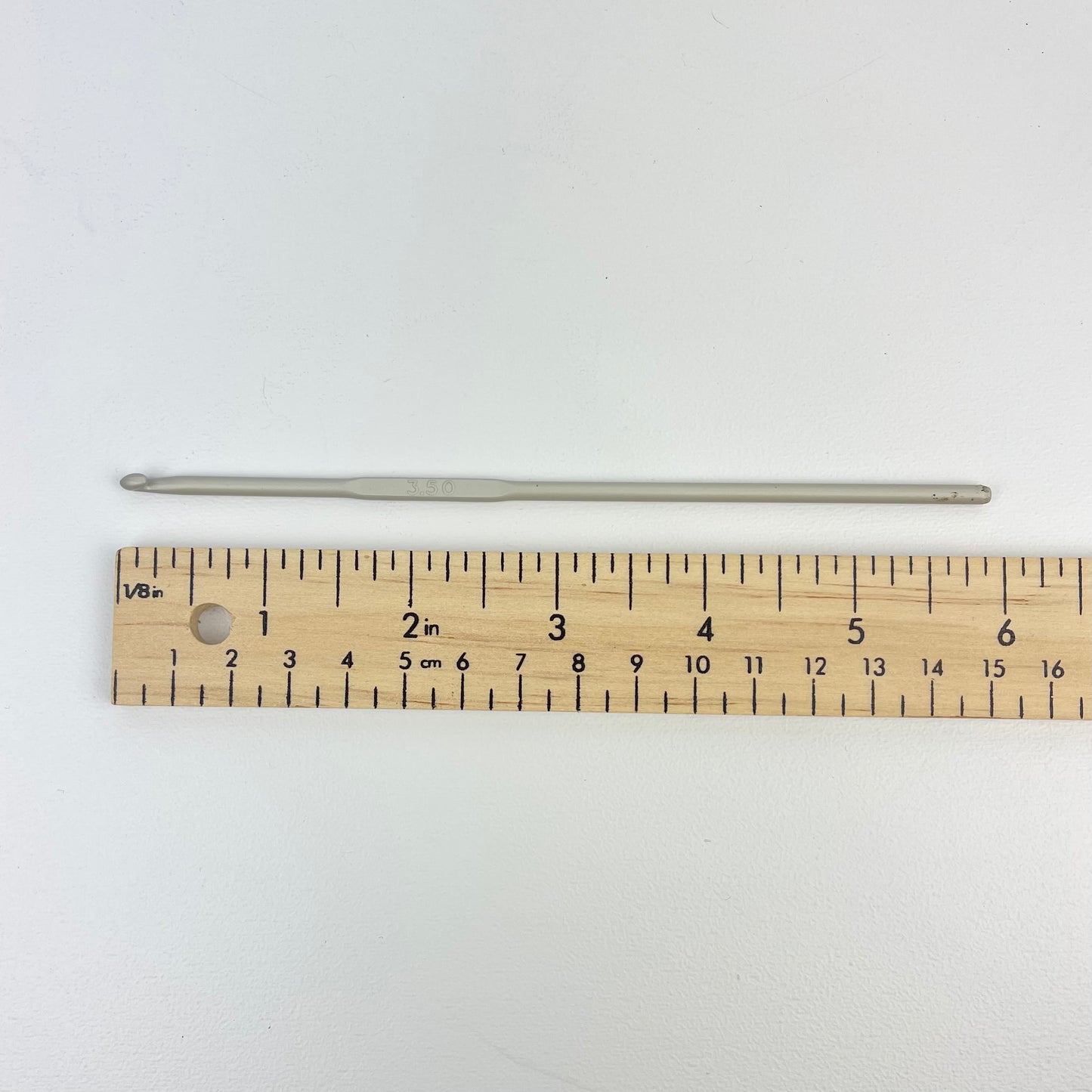 Crochet hook (3.50)