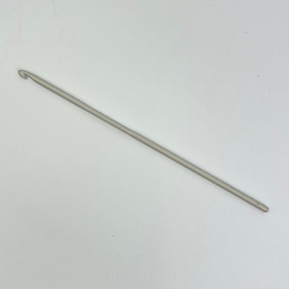 Crochet hook (3.50)