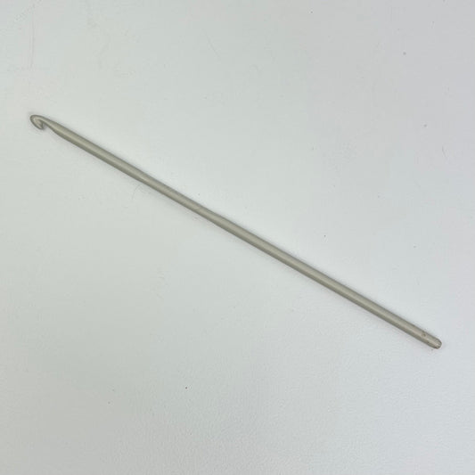 Crochet hook (3.50)