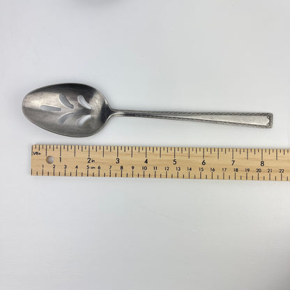 Slotted spoons