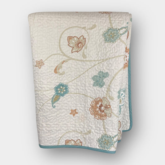 Floral quilted throw