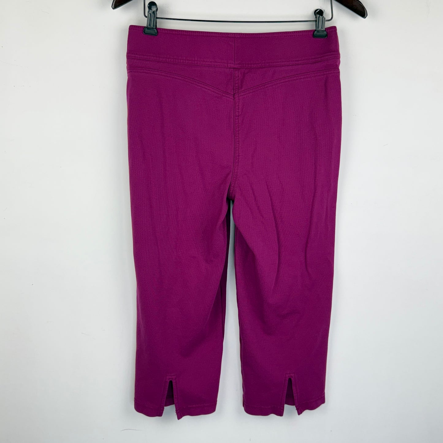 Nygard Slims Capri Leggings