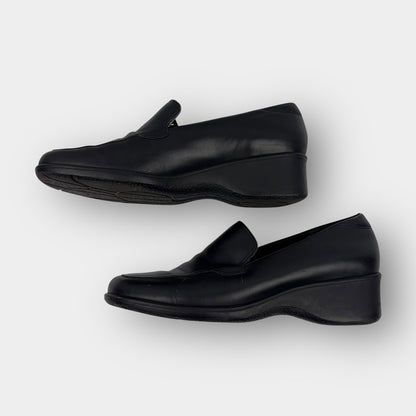 Rockport wedge loafers (7.5M)