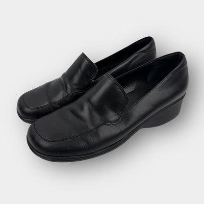 Rockport wedge loafers (7.5M)