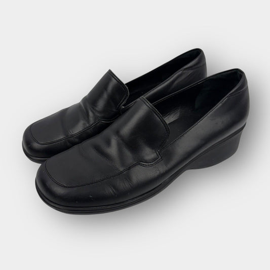 Rockport wedge loafers (7.5M)