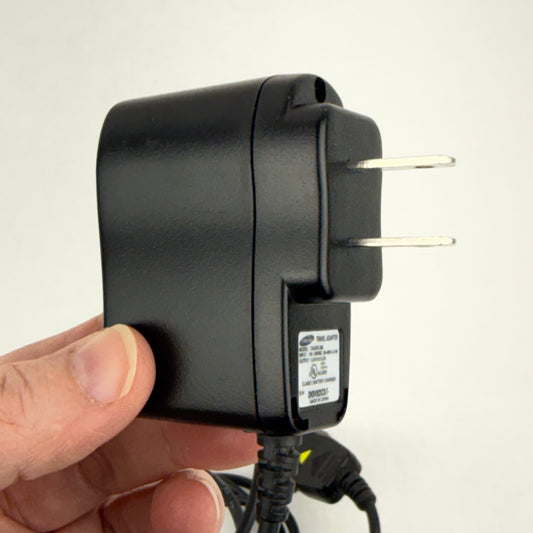 Samsung TAD037JBE Charger